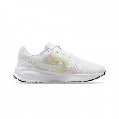  Nike Run Defy