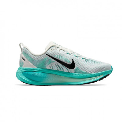 Nike Vomero 18