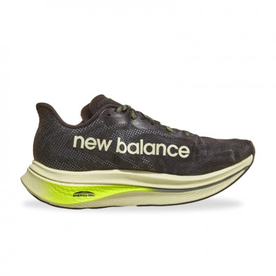New Balance FuelCell Supercomp Trainer v2