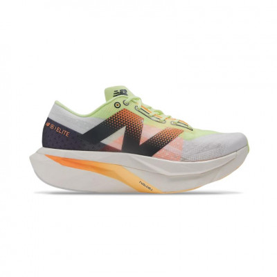 New Balance Supercomp Elite v4: De meest veelzijdige schoen op de markt vandaag.